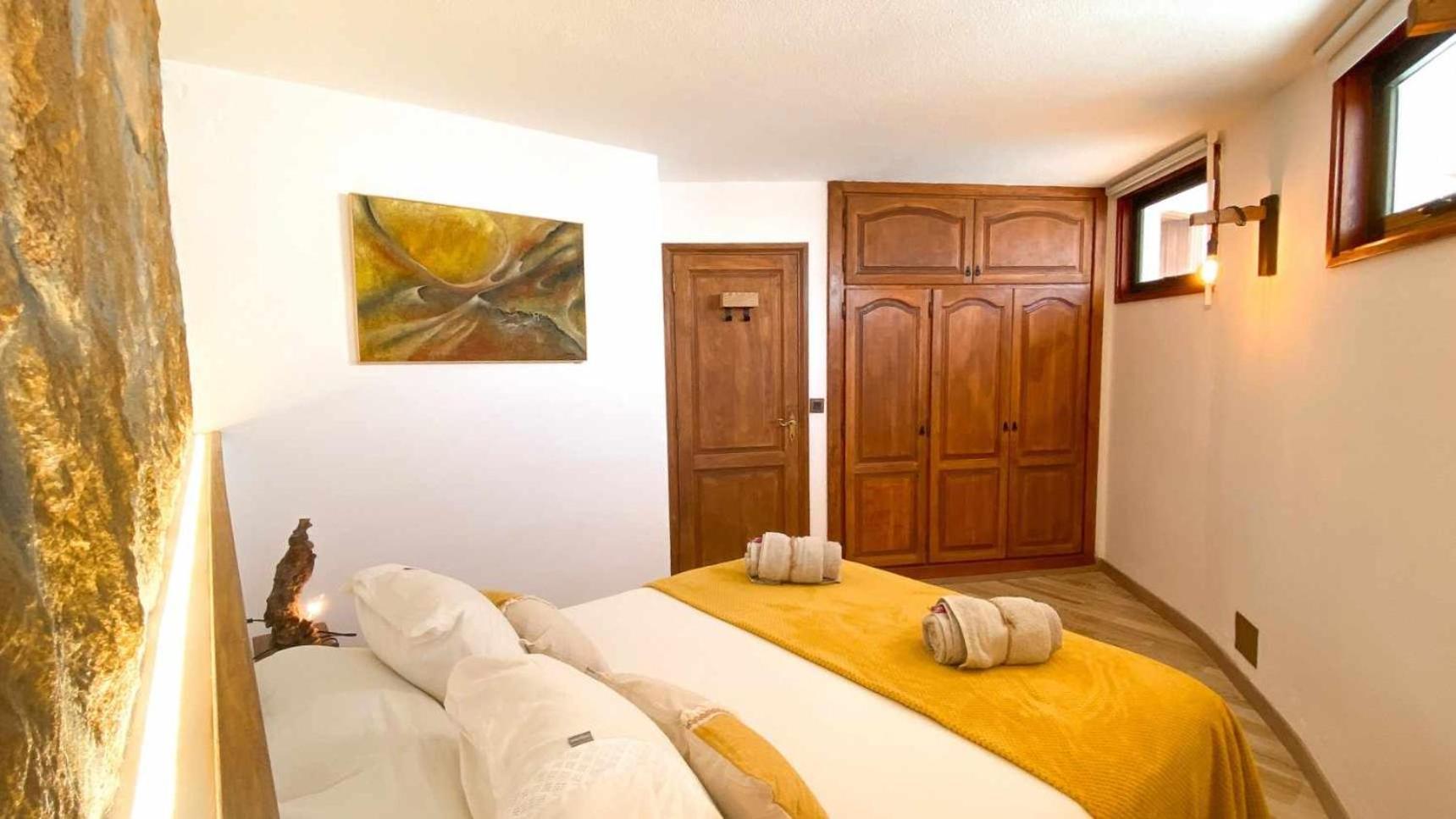 Bungalow Allende Famara Con Piscina Privada Y Ac Bagian luar foto